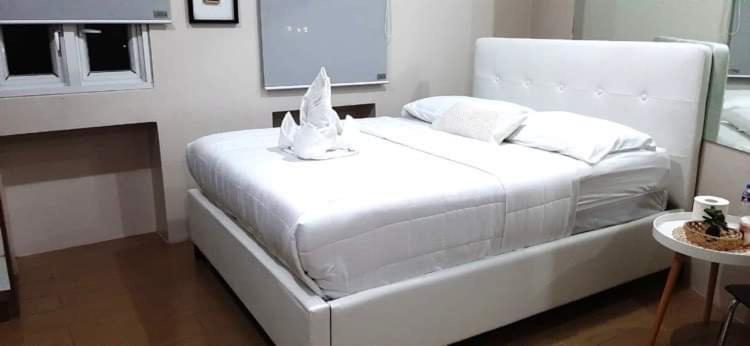 Appartement Zg-150Newport à Manille Extérieur photo